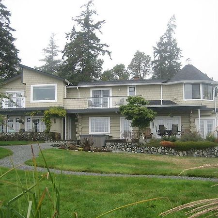 The Lodge At Weir'S Beach Metchosin Eksteriør billede